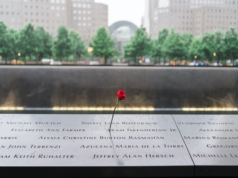 We_remember_and_honor_the_lives_lost_on_9/11
